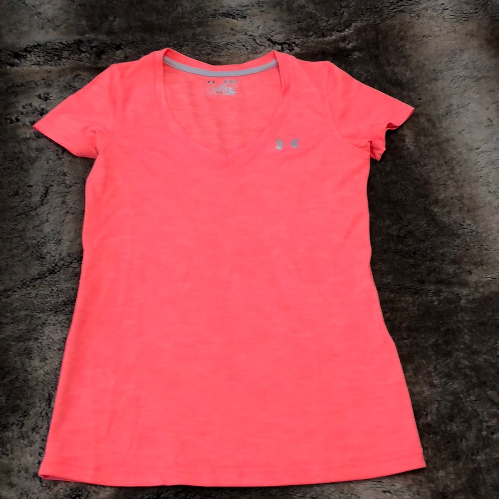 Under Armour tee